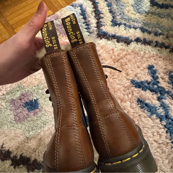 Dr Martens 1460 WOMEN'S FAUX FUR LINED LACE UP BOOTS Butterscotch Size L 7 - Picture 12 of 14